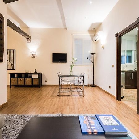 Downtown Jacuzzi Apartment Madrid Luaran gambar